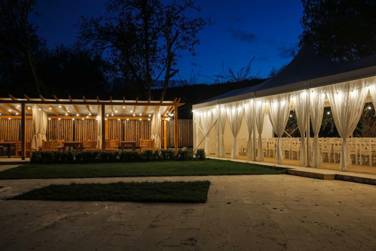 Chalet Dilijan Hotel & Restauarant Exterior photo
